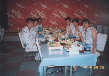 20040017